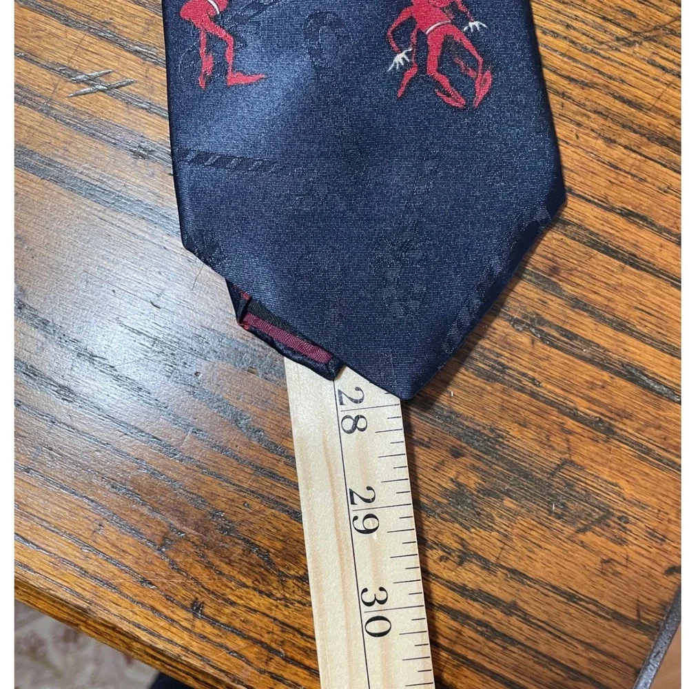 Hallmark Norman‎ Rockwell Christmas Holiday Scene Santa Kids Navy Silk Men's Tie